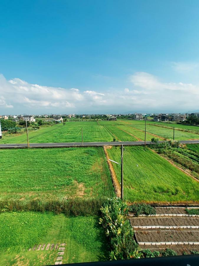 Buluba - Tiao Wang Bed & Breakfast Yuanshan Bagian luar foto