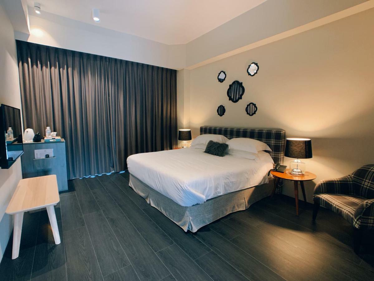 Buluba - Tiao Wang Bed & Breakfast Yuanshan Bagian luar foto